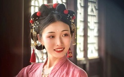 正在播放本庄优花妇女委员会